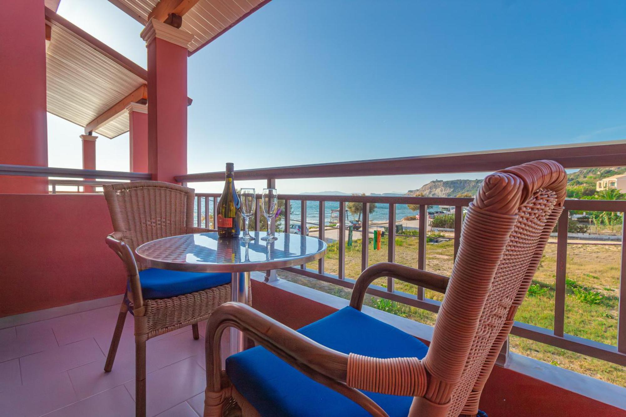 Porto-Fino Hotel Арилас Екстериор снимка